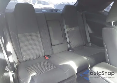 2018 Dodge Challenger Sxt z USA, uszkodzony, nr VIN 2C3CDZAG5JH262924